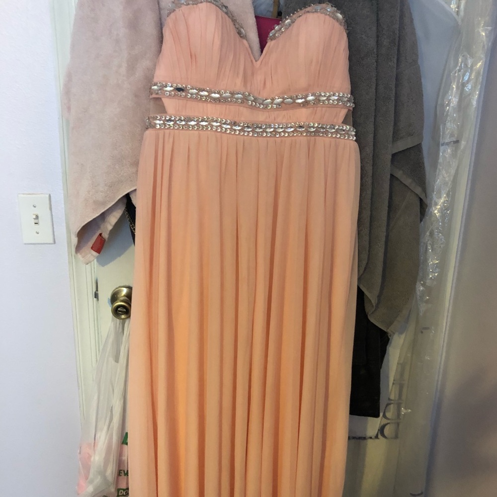 Bridesmaid/prom dress